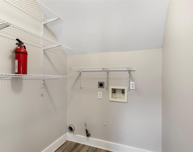 18906 Atasca Oaks Drive - Photo Thumbnail 16