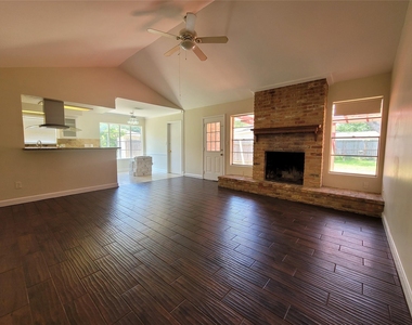 9322 Fairdale Lane - Photo Thumbnail 5