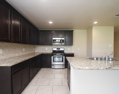 29251 Jacobs River Drive - Photo Thumbnail 14