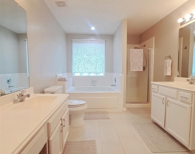 1365 El Camino Village Drive - Photo Thumbnail 15
