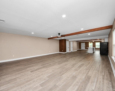 2430 Dolly Wright Street - Photo Thumbnail 17