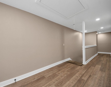 2430 Dolly Wright Street - Photo Thumbnail 30