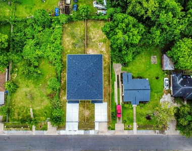 2430 Dolly Wright Street - Photo Thumbnail 40