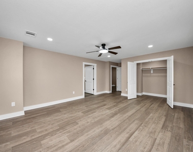 2430 Dolly Wright Street - Photo Thumbnail 23