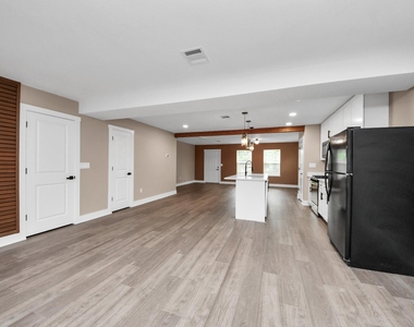2430 Dolly Wright Street - Photo Thumbnail 9