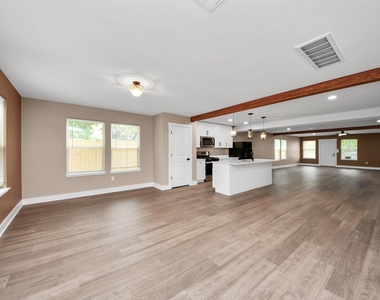 2430 Dolly Wright Street - Photo Thumbnail 13