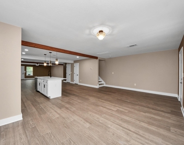 2430 Dolly Wright Street - Photo Thumbnail 14