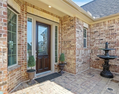 1815 Carriage Oaks Ln - Photo Thumbnail 1