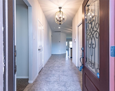 3018 Darlington Court - Photo Thumbnail 4