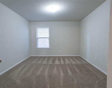 3018 Darlington Court - Photo Thumbnail 15