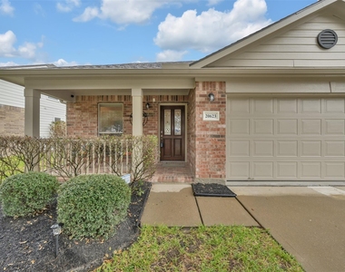 20623 Ranch Mill Lane - Photo Thumbnail 3