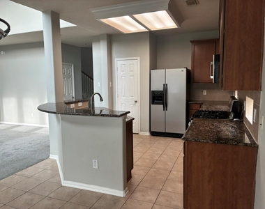 2922 Laurel Brook Ln - Photo Thumbnail 13