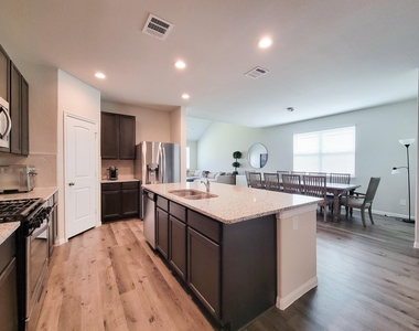 24822 Adami Veduta Court - Photo Thumbnail 11