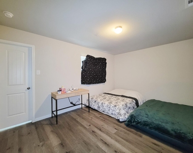 24822 Adami Veduta Court - Photo Thumbnail 24