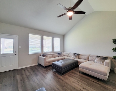 24822 Adami Veduta Court - Photo Thumbnail 19