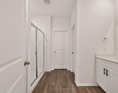 3007 Bloomsbury Terrace Drive - Photo Thumbnail 12