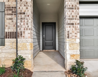 3007 Bloomsbury Terrace Drive - Photo Thumbnail 2
