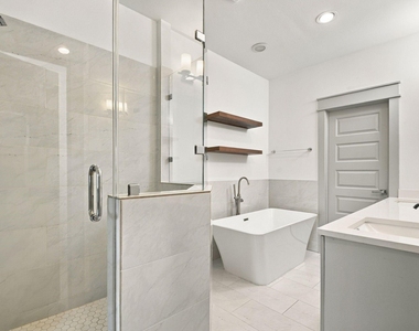 2217 Sherwin Street - Photo Thumbnail 32