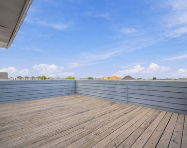 2217 Sherwin Street - Photo Thumbnail 45