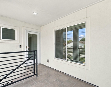 2217 Sherwin Street - Photo Thumbnail 6