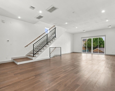 2217 Sherwin Street - Photo Thumbnail 17