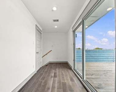 2217 Sherwin Street - Photo Thumbnail 44