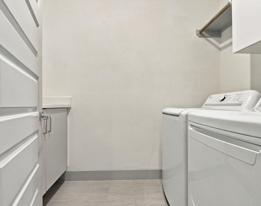 2217 Sherwin Street - Photo Thumbnail 40