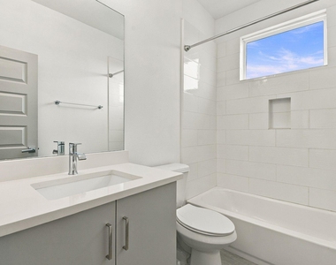 2217 Sherwin Street - Photo Thumbnail 39