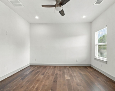 2217 Sherwin Street - Photo Thumbnail 38