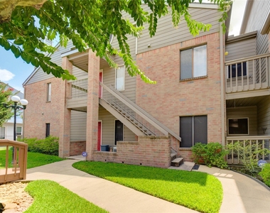 2023 Gentryside Drive - Photo Thumbnail 9