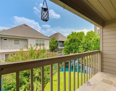 2023 Gentryside Drive - Photo Thumbnail 16