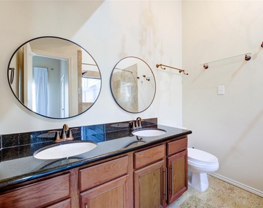 2023 Gentryside Drive - Photo Thumbnail 37