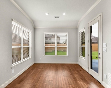 13619 Nearpoint Lane - Photo Thumbnail 8