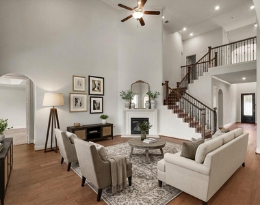 13619 Nearpoint Lane - Photo Thumbnail 10