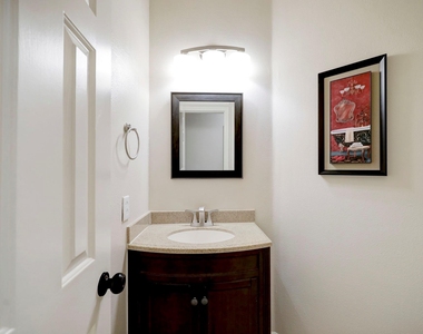 4615 Russett Lane - Photo Thumbnail 13