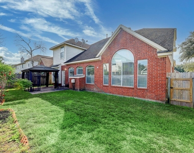 4615 Russett Lane - Photo Thumbnail 32