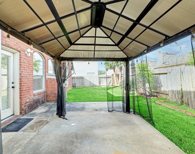 4615 Russett Lane - Photo Thumbnail 31