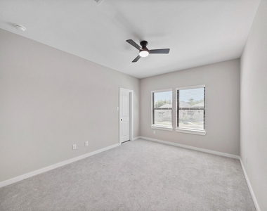 30214 Crossfield Court - Photo Thumbnail 29