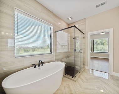 30214 Crossfield Court - Photo Thumbnail 18