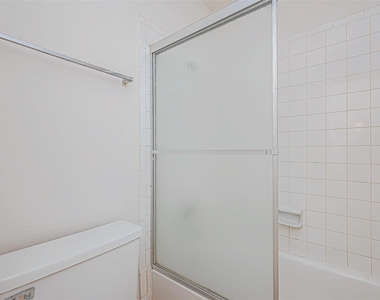 8201 Richmond Avenue - Photo Thumbnail 24