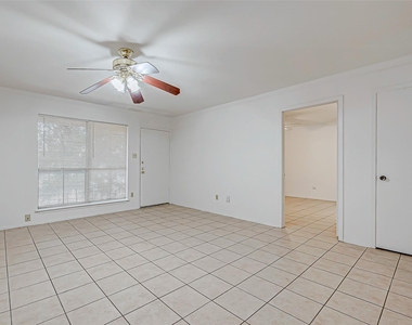 8201 Richmond Avenue - Photo Thumbnail 8