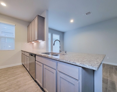 2719 Oakleaf Ash Lane - Photo Thumbnail 16