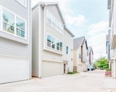 728 Link Road - Photo Thumbnail 25
