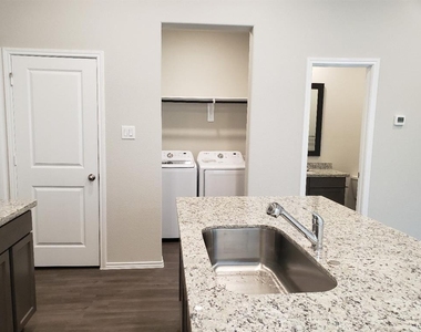 12802 Andwood Street - Photo Thumbnail 4