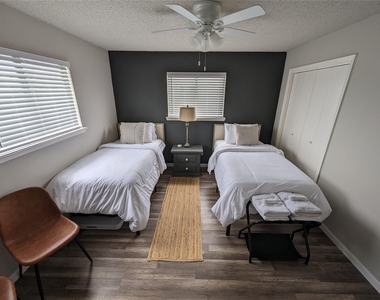 16716 Fletcher Christian Road - Photo Thumbnail 16
