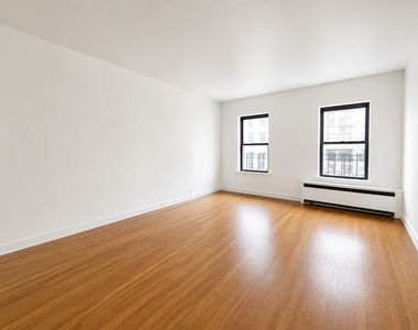398 East 52nd Street - Photo Thumbnail 2