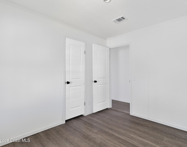 6180 98th Lane - Photo Thumbnail 22