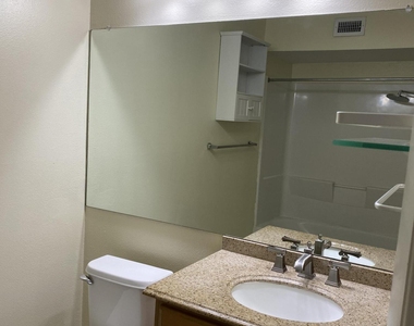 1790 Rocky Wood Circle - Photo Thumbnail 14
