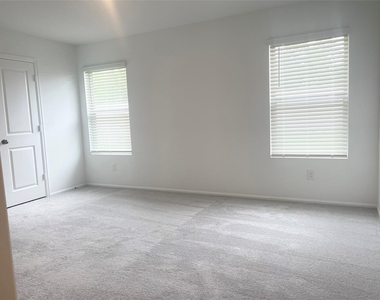21919 Scopeto Lane - Photo Thumbnail 13