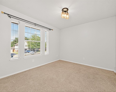 17410 Pikes Peek Court - Photo Thumbnail 24